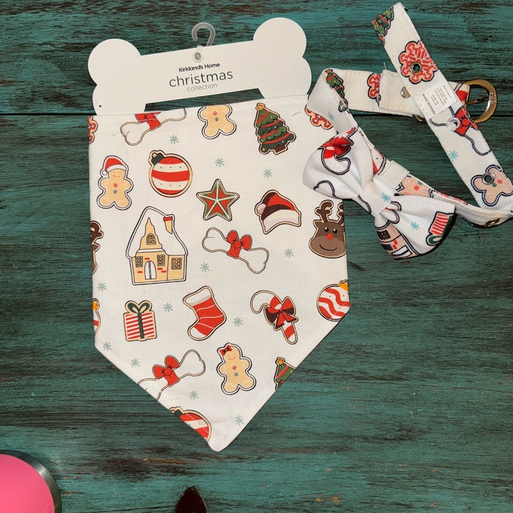 Kirklands Christmas Dog Bandana and Bow Set - White and Red